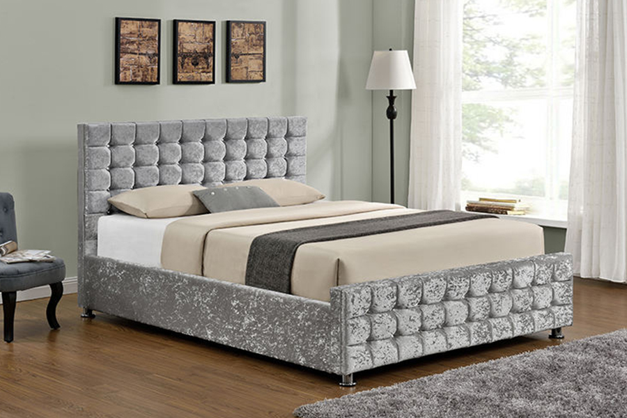 1150 Malambot na tela Wooden frame Upholstered Bed
