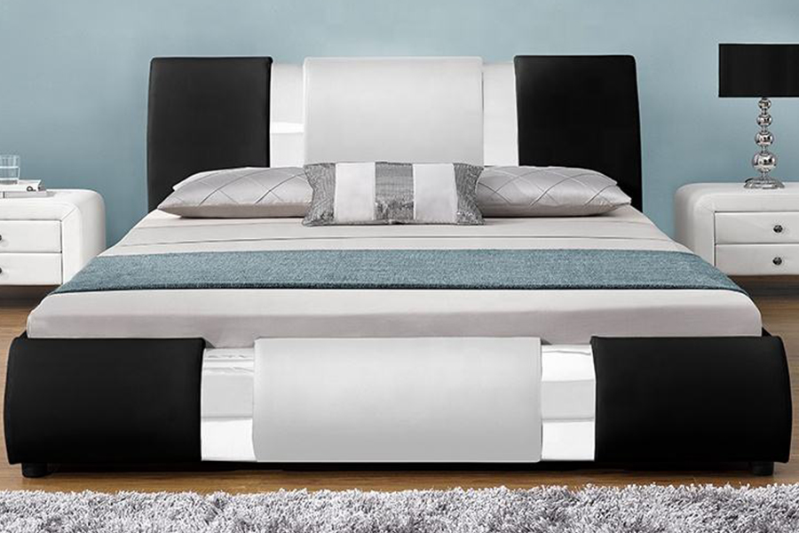 1146 Cushion na pinalamutian ng pilak na sinulid na Upholstered Bed
