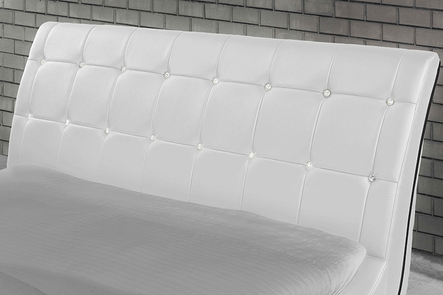 1144 Solid wood structure Dekorasyon ng brilyante Upholstered Bed