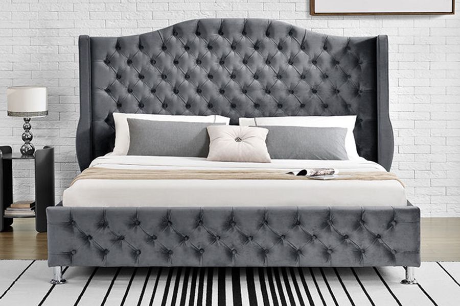 1268 Luxury Style Fabric upholstery Upholstered Bed