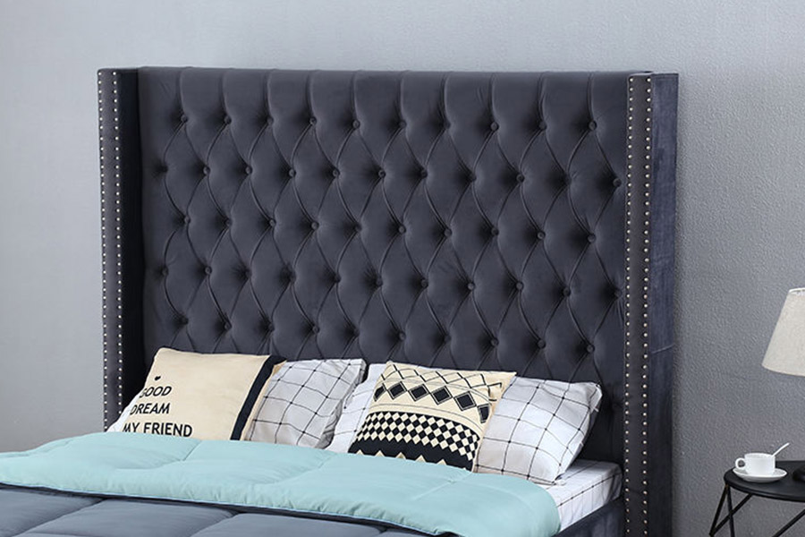 1351 Modern Luxury Design Wingback Bed Upholstered Bed