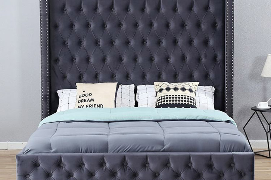 1351 Modern Luxury Design Wingback Bed Upholstered Bed