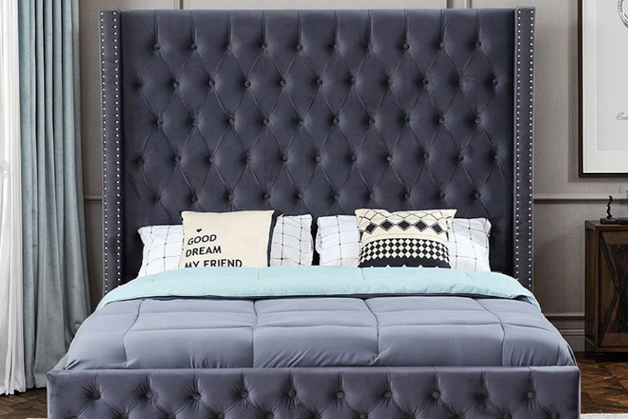 1351 Modern Luxury Design Wingback Bed Upholstered Bed