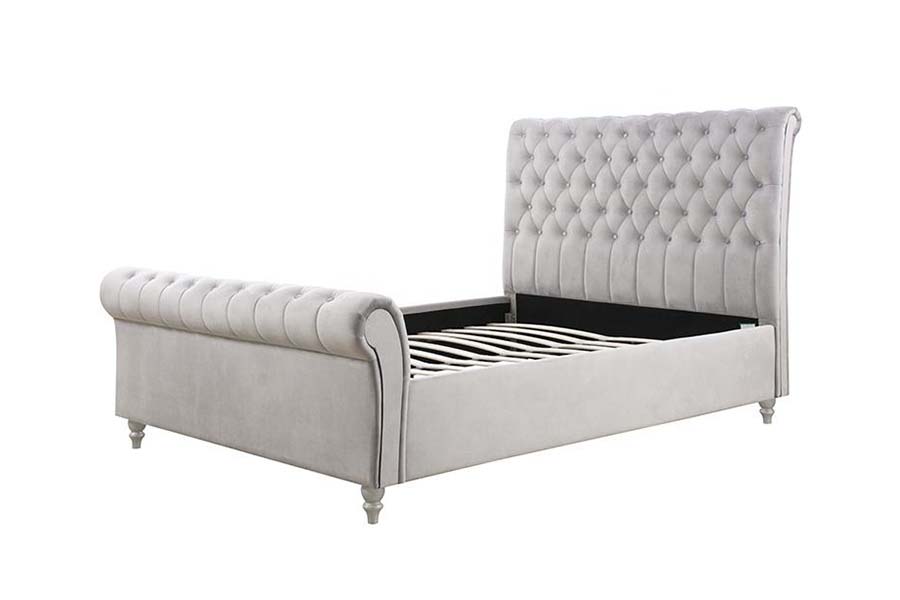 1563 Classical Sliver Sleigh Bed Upholstered Bed