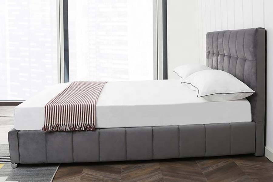 1555 Square Block Headboard Velvet Fabric Upholstered Bed