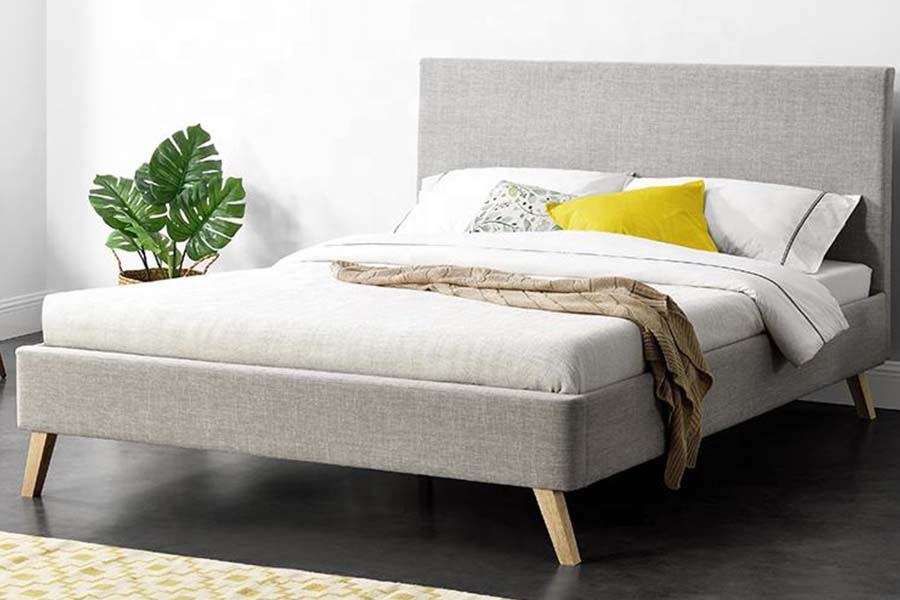 1525 Double Size Wooden Frame Soft Upholstery Upholstered Bed
