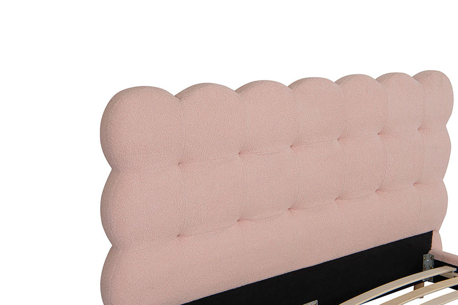 4134 French Design Sherpa Wool Tufted Upholstered Bed