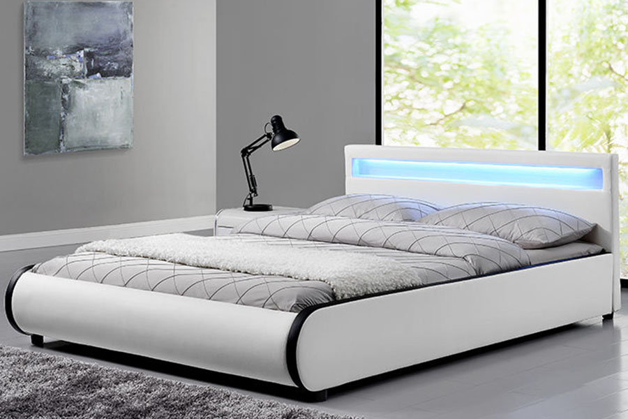 1125-1 Double PU Leather Solid Wood Upholstered Bed