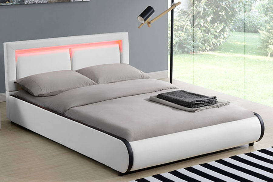 1124-1 Modernong European LED Cushioned Leather Upholstered Bed Frame