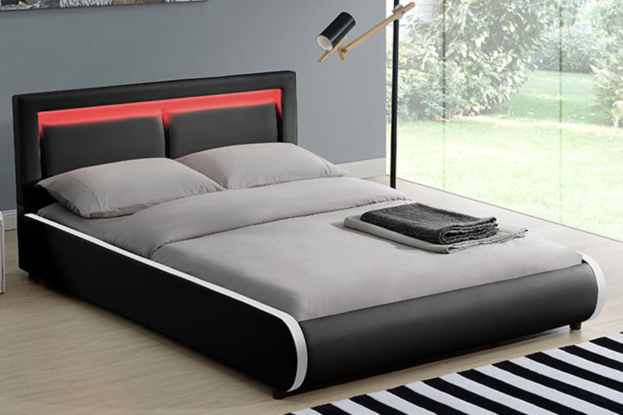 1124-1 Modernong European LED Cushioned Leather Upholstered Bed Frame