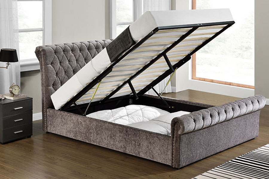 1153G Chesterfield Crushed Velvet Crystal Ottoman Storage Bed