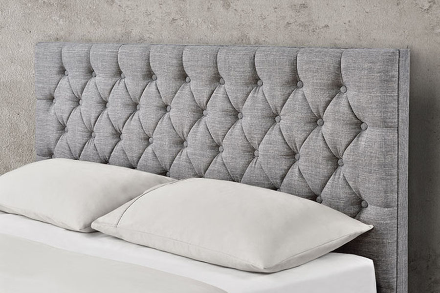1253G Diamond-Tufted Gray na Tela Chrome-Leg Hydraulic Storage Bed Frame